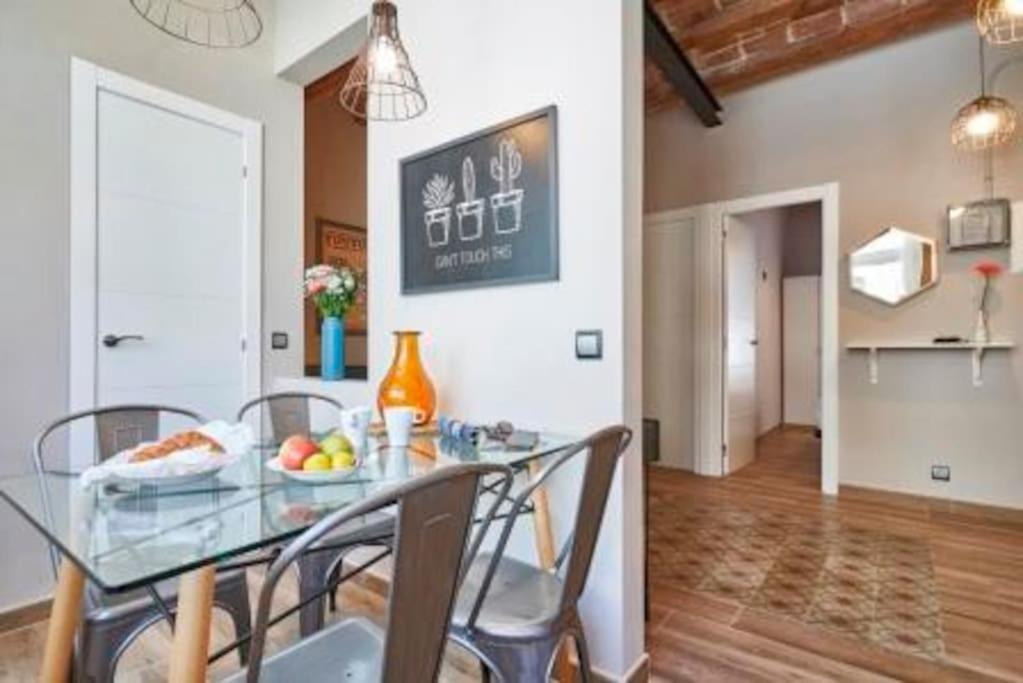 Bebarceloner Sants Apartments - 2 Bedrooms Eksteriør billede