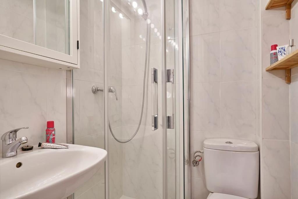 Bebarceloner Sants Apartments - 2 Bedrooms Eksteriør billede